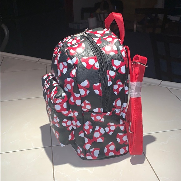 Minnie Bow Backpack - Picture 4 of 6